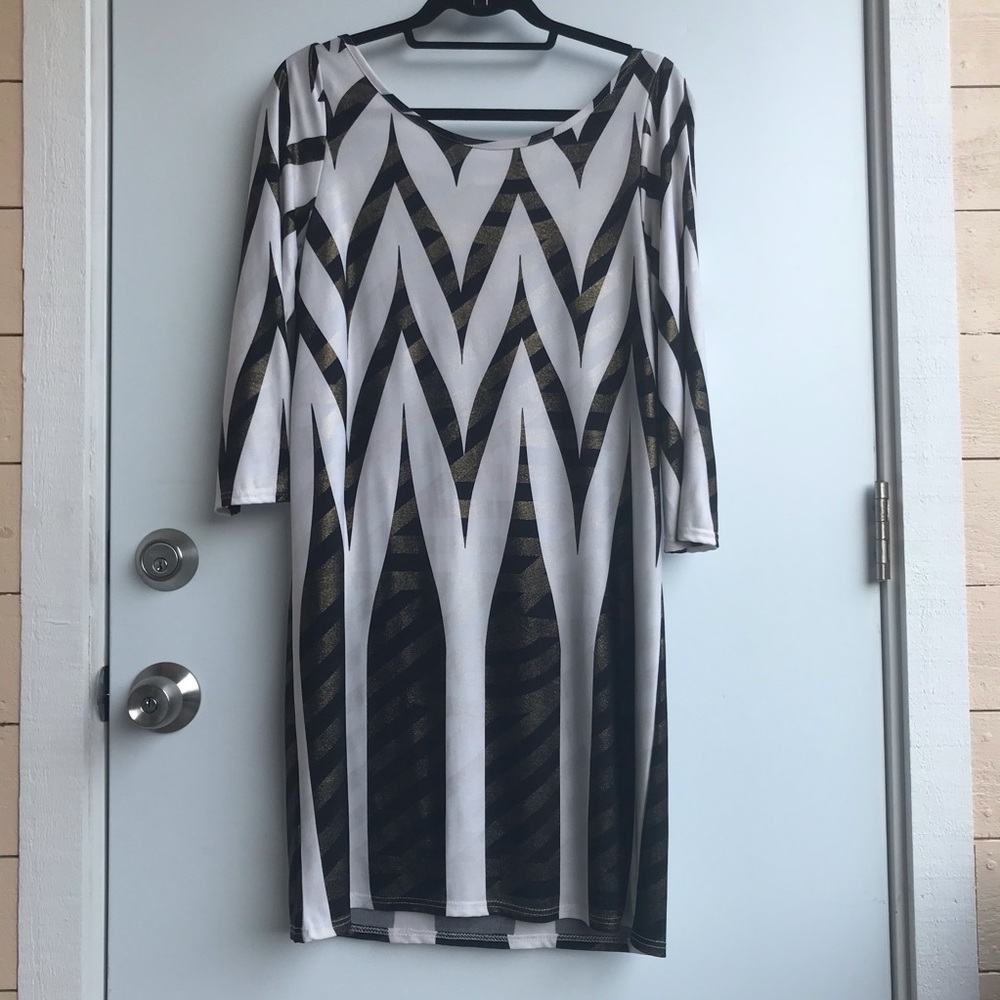 Elif/ Jordan Taylor Metallic Geo Print Shift Dress